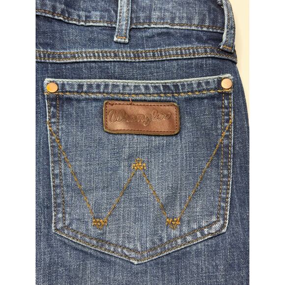 Wrangler Retro Men's Relaxed Bootcut Blue Denim Jeans - Size 30x29 - Picture 6 of 7